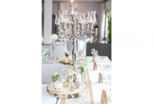 Hochzeitsdekoration vom Hochzeitsglück im Waldhotel Morhoff in Petershagen in der Nähe von Minden