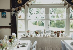 Hochzeitsdekoration vom Hochzeitsglück an der Exter-Mühle in Vlothof in der Nähe von Minden