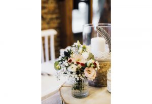 Hochzeitsdeko im Bohostyle auf dem Hof Frien in Uchte im Raum Minden vom Hochzeitsglück