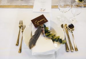 Tischdekoration vom Hochzeitsglück auf dem Hof Frien in Uchte im Raum Minden vom Hochzeitsglück