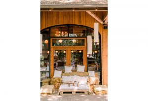 Hochzeitsdekoration vom Hochzeitsglück auf Hof Frien bei Uchte im Raum Minden